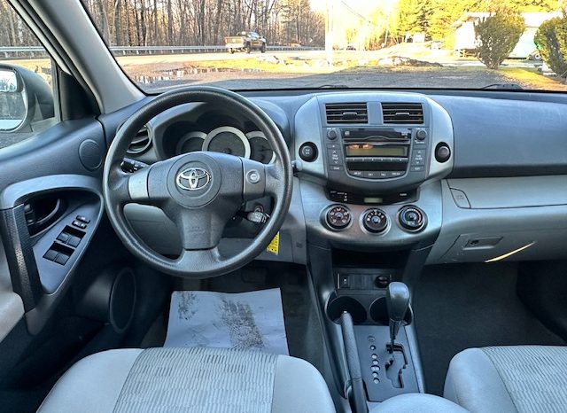 2011 Toyota Rav4 full