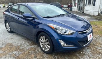 2015 Hyundai Elantra full