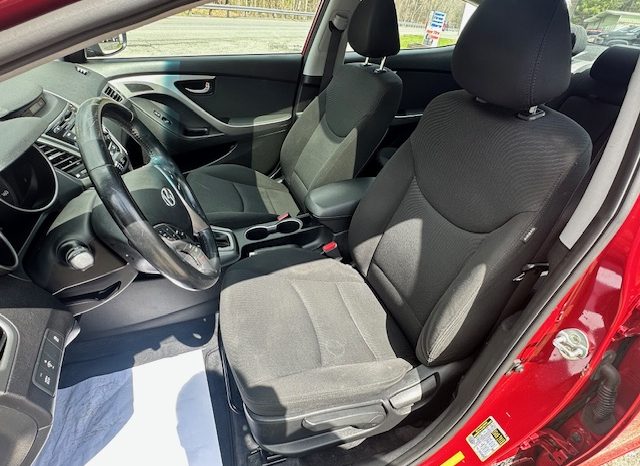 2015 Hyundai Elantra full