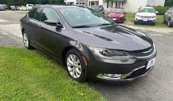 2015 Chrysler 200 full