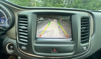 2015 Chrysler 200 full