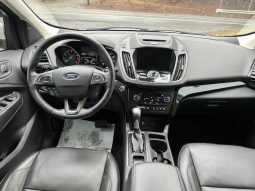 
										2017 Ford Escape Titanium full									