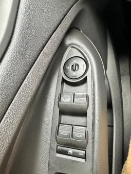 
										2017 Ford Escape Titanium full									