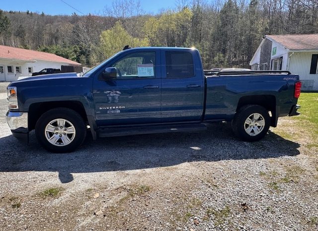 
								2017 Chevrolet Silverado 1500 full									