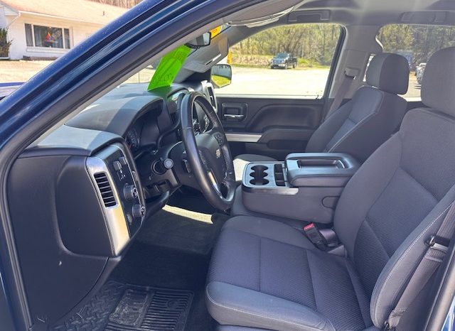 
								2017 Chevrolet Silverado 1500 full									